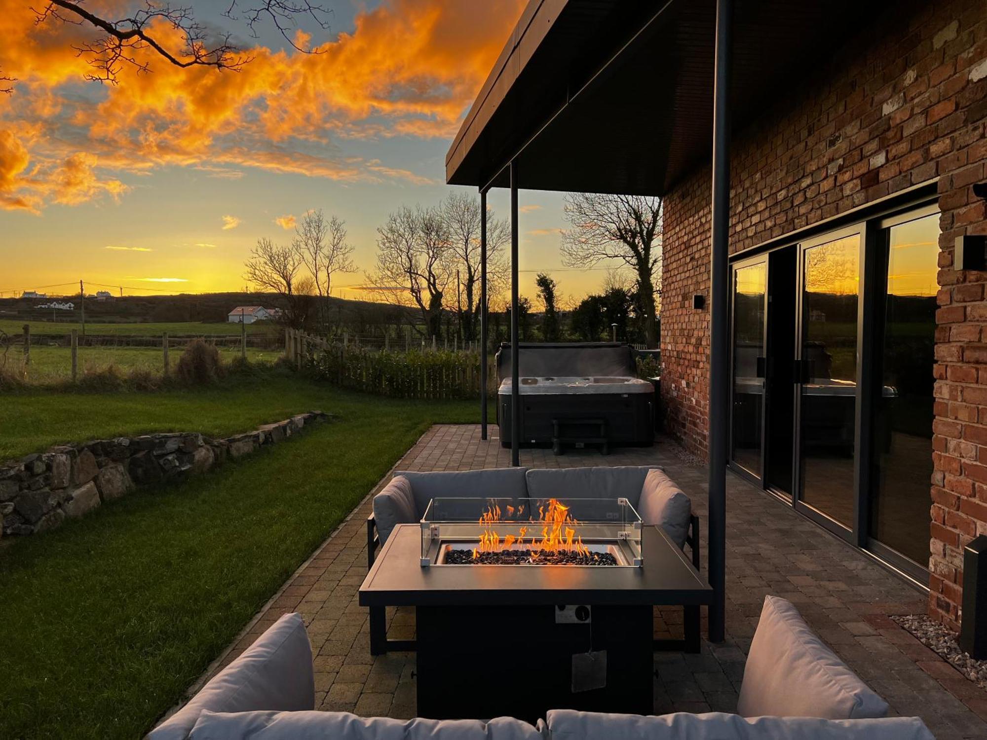 The Barn At Corrstown Village Portrush Exteriér fotografie